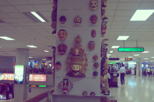 masks at the colombo airport-1